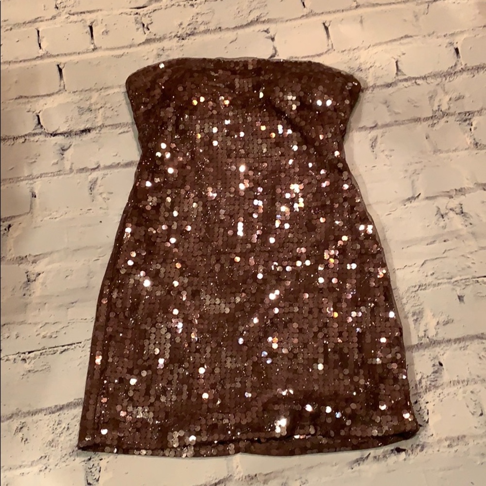 Beautiful purple cocktail dress 📦Moving sale